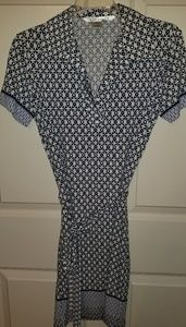 XS Dress with belt by Max Studio